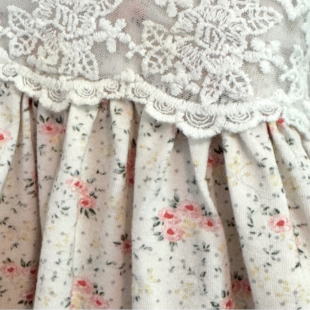 Haute Baby Pink & Cream with Lace Details Sundress with Flutter Sleeves. Size 6Y - Picture 6 of 14